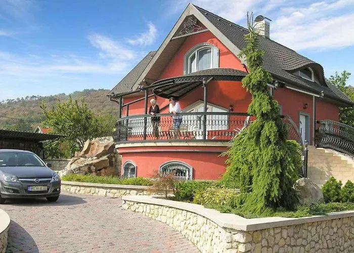 In Balatongyoeroek 40844 펜션 *