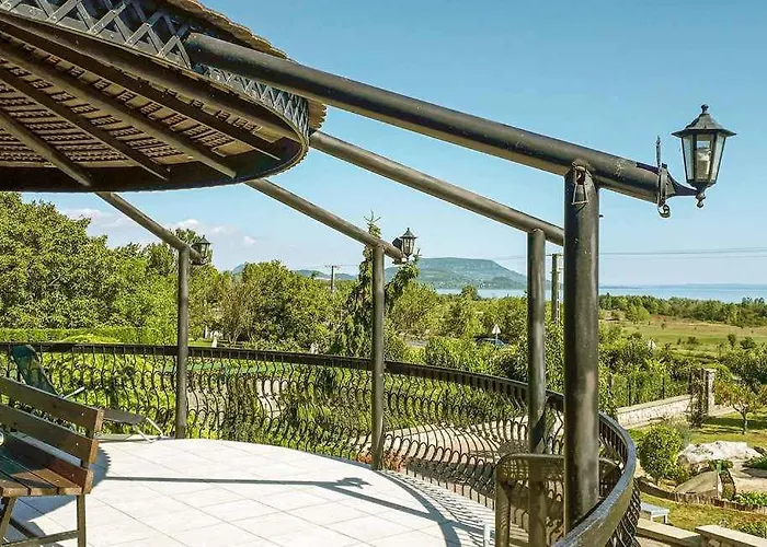 펜션 In Balatongyoeroek 40844