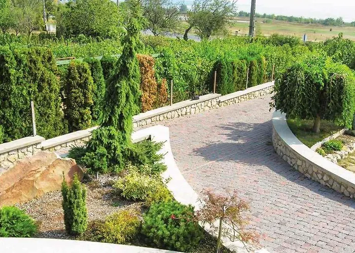 In Balatongyoeroek 40844 펜션